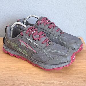 Altra Lone Peak 4 Women's Size 10 Gray Trail Running Shoes Sneakers Foot Shape